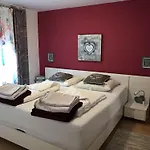 Ferienhaus-das-golfhues-simone בית נופש *
